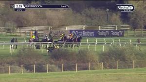 Video preview image for Huntingdon 14:55 - Fairfax Saddles Novices' Handicap Chase (4)