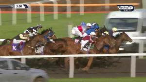 Video preview image for Kempton Park 15:00 - Matchbook Betting Podcast Handicap (4)