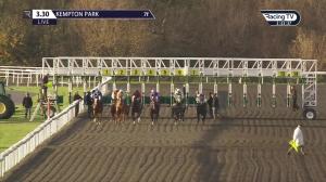Video preview image for Kempton Park 15:30 - British EBF Matchbook Future Stayers Maiden Stakes (Sire/Dam-restricted) (4)