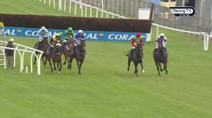 Video preview image for Exeter 14:10 - Coral Haldon Gold Cup (Limited Handicap Chase) (Grade 2) (1)