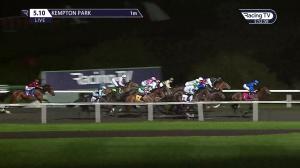 Video preview image for Kempton Park 17:10 - 32Red Casino Novice Stakes (5)
