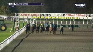 Video preview image for Kempton Park 19:10 - 32Red On The App Store Handicap (4)