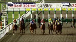 Video preview image for Kempton Park 18:40 - 32Red Handicap (2)