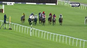 Video preview image for Newbury 13:30 - Agetur UK Novices' Hurdle (4)
