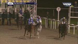 Video preview image for Chelmsford City 18:55 - Double Delight Hat-Trick Heaven At totesport.com Novice Stakes (5)