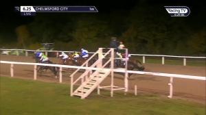 Video preview image for Chelmsford City 18:25 - Bet Toteexacta At totesport.com Novice Stakes (4)
