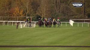 Video preview image for Kempton Park 14:40 - Pertemps Network Handicap Hurdle (Qualifier) (2)