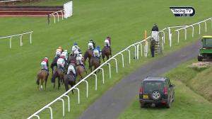 Video preview image for Exeter 13:25 - Watch Race Replays At racingtv.com Novices' Hurdle (4)