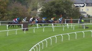 Video preview image for Taunton 15:05 - Thoroughbred Breeders' Association Mares' Handicap Hurdle (Qualifier) (4)