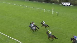 Video preview image for Warwick 13:05 - Olly Murphy Racing Mares' Novices' Handicap Chase (Qualifier) (4)