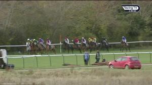 Video preview image for Warwick 14:40 - Askews Accountants Handicap Hurdle (4)