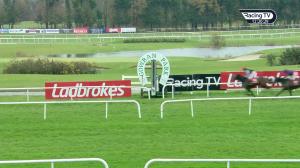 Video preview image for Ascot 12:20 - Molton Brown Novices' Hurdle (2)