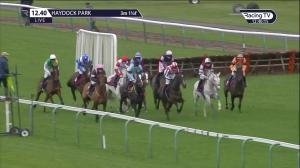 Video preview image for Haydock Park 12:40 - Cashout In-Play With Betfair Handicap Chase (2)