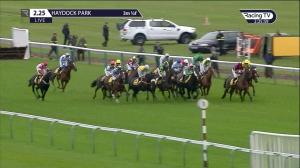 Video preview image for Haydock Park 14:25 - Betfair Best Odds On Itv Races Stayers' Handicap Hurdle (Grade 3) (1)