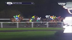 Video preview image for Kempton Park 16:40 - 32Red Casino Nursery Handicap (5)