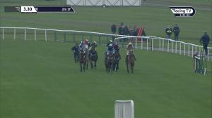 Video preview image for Haydock Park 15:30 - Every Race Live On Racing TV Handicap Hurdle (3)