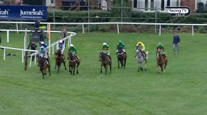 Video preview image for Sandown Park 15:00 - Betfair Tingle Creek Chase (Grade 1) (1)