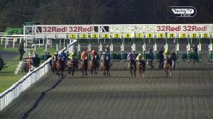 Video preview image for Kempton Park 16:10 - 32Red On The App Store Nursery Handicap (5)