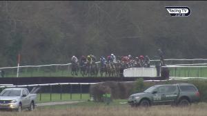 Video preview image for Warwick 14:25 - Vdl Steelweld UK Handicap Hurdle (4)