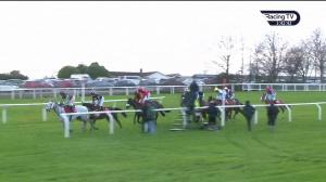 Video preview image for Cheltenham 15:40 - Citipost Handicap Hurdle (2)
