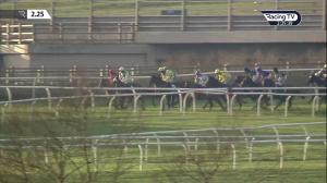 Video preview image for Catterick Bridge 14:25 - Buy Your 2020 Annual Badge Today Novices' Hurdle (4)
