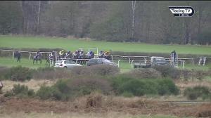 Video preview image for Ludlow 13:30 - Tanners Champagne British EBF Mares' 'National Hunt' Novices' Hurdle (Qualifier) (4)