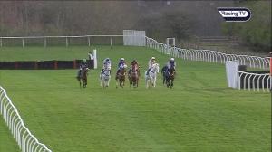 Video preview image for Catterick Bridge 14:30 - Buy Your 2020 Annual Badge Today Handicap Chase (Qualifier) (4)