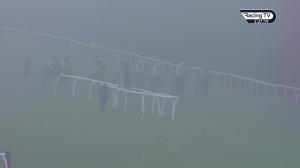 Video preview image for Exeter 14:25 - Join Racing TV Now Handicap Chase (3)