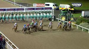 Video preview image for Dundalk 20:00 - Crowne Plaza Hotel Race & Stay Handicap (Div 1)