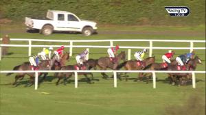 Video preview image for Sandown Park 13:20 - Read Nicky Henderson's Unibet Blog Handicap Chase (Qualifier) (3)