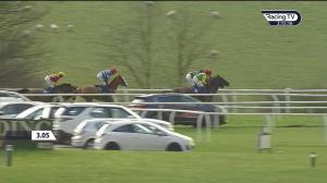Video preview image for Wincanton 15:15 - Boylesports Handicap Chase (2)