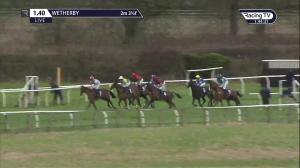 Video preview image for Wetherby 13:40 - Bet At racingtv.com Novices' Hurdle (4)