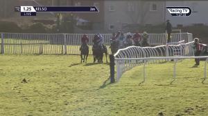 Video preview image for Kelso 13:25 - Live Streams On RacingTV Extra Novices' Hurdle (4)