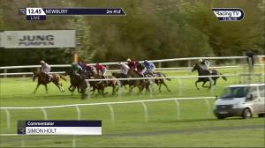 Video preview image for Newbury 12:45 - British EBF Mares' 'National Hunt' Novices' Hurdle (Qualifier) (4)