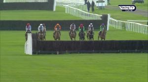 Video preview image for Newbury 15:25 - Corbiere Handicap Chase (Qualifier) (3)
