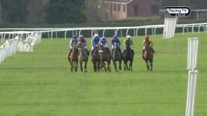 Video preview image for Market Rasen 14:45 - Alan Swinbank Mares' Standard Open National Hunt Flat (Listed) (1)