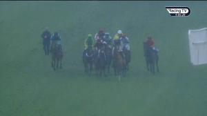 Video preview image for Ludlow 16:00 - Conods Mobile Catering Standard Open National Hunt Flat (4)
