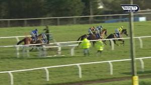 Video preview image for Taunton 14:50 - Weatherbys Portman Cup Chase (2)