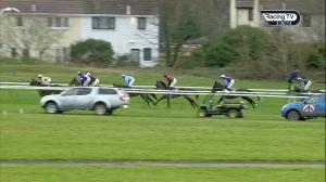 Video preview image for Ayr 15:30 - Every Race Live On Racing TV Mares' Handicap Hurdle (Qualifier) (5)