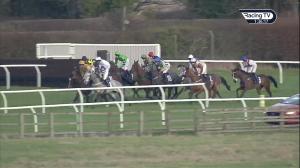 Video preview image for Wetherby 13:35 - racingtv.com Handicap Hurdle (5)