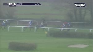 Video preview image for Wincanton 15:25 - John Honeyball Memorial Novices' Handicap Chase (4)