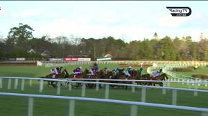 Video preview image for Leopardstown 15:45 - Ladbrokes Hurdle (Extended Handicap) (Liffey) (Grade B)
