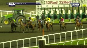 Video preview image for Kempton Park 20:15 - Bet At racingtv.com Handicap (6) (Div 2)