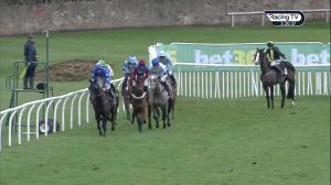 Video preview image for Musselburgh 15:20 - Pertemps Network Group Handicap Hurdle (Qualifier) (2)