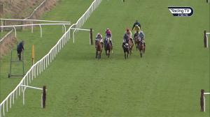 Video preview image for Carlisle 14:55 - EBF Mares' 'National Hunt' Novices' Hurdle (Qualifier) (4)