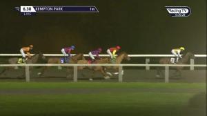 Video preview image for Kempton Park 18:30 - 32Red Handicap (3)