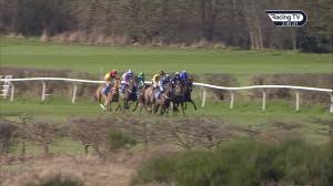 Video preview image for Ludlow 14:45 - G.C. Rickards Mares' Handicap Hurdle (Qualifier) (3)