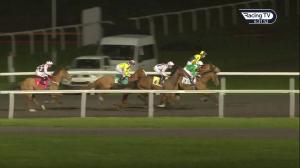 Video preview image for Kempton Park 18:30 - 32red.com Handicap (5)