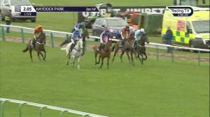 Video preview image for Haydock Park 14:05 - Unibet Rendlesham Hurdle (Grade 2) (1)
