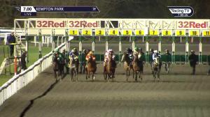 Video preview image for Kempton Park 19:00 - 32red.com Handicap (5)